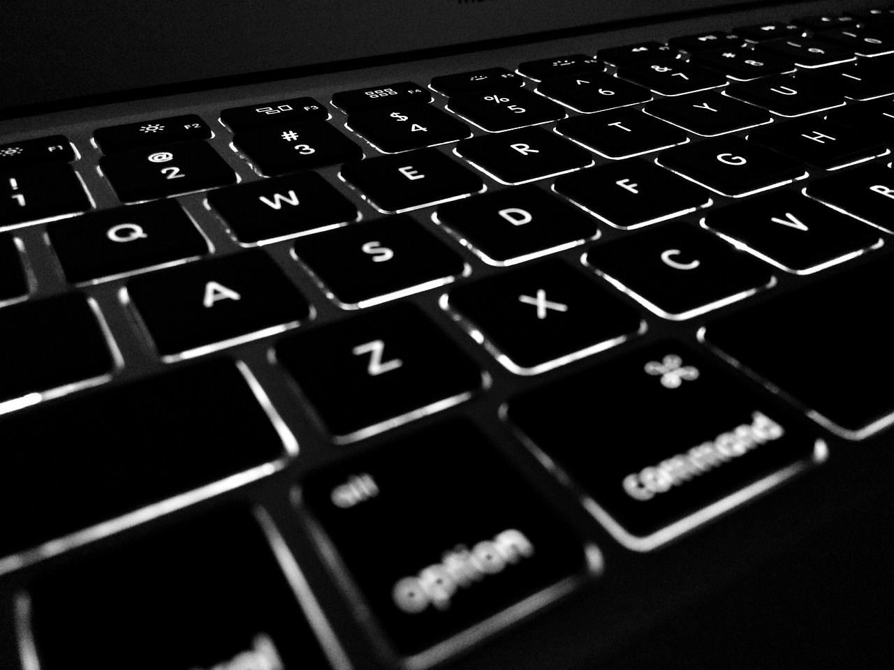노트북, 키보드 (출처=PIXABAY)