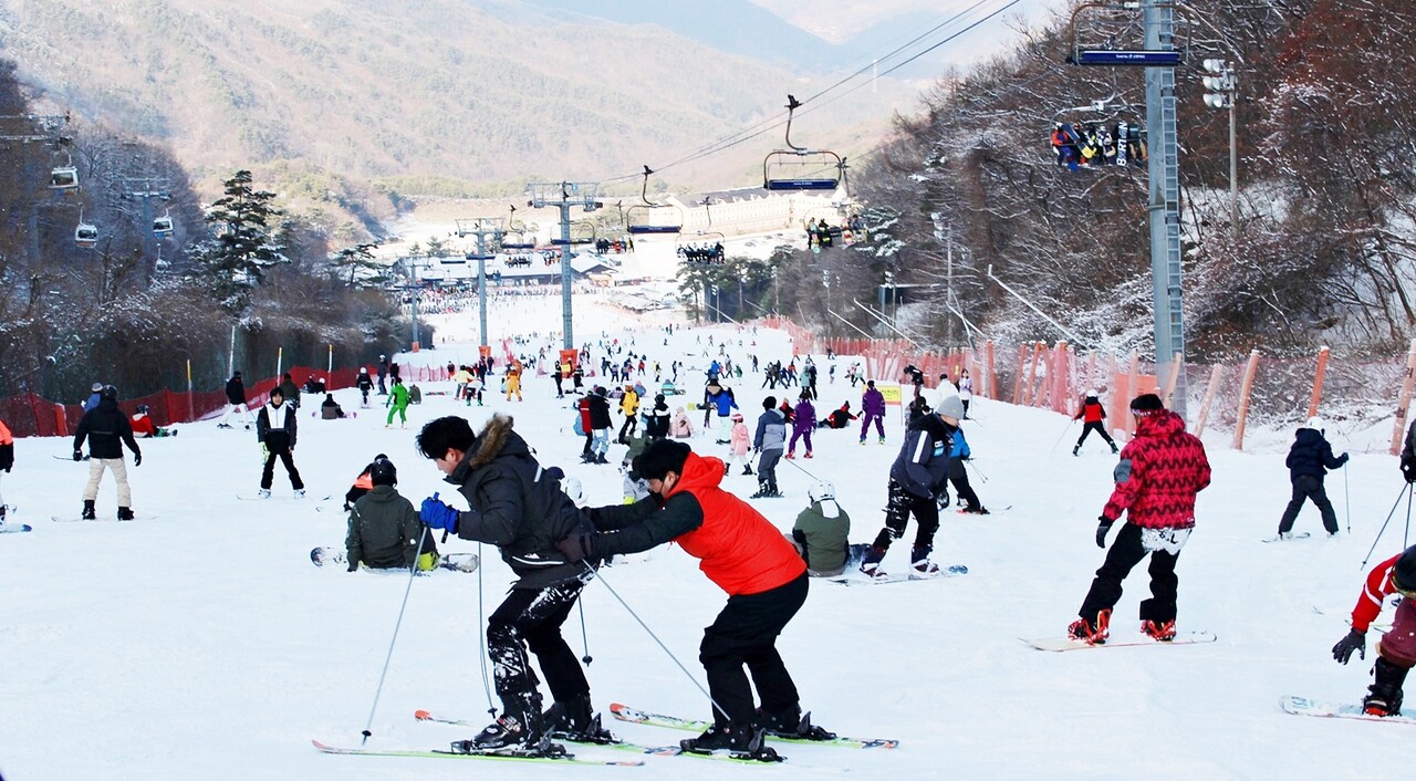 부영그룹 무주덕유산리조트 스키장 전경 (출처=부영그룹)