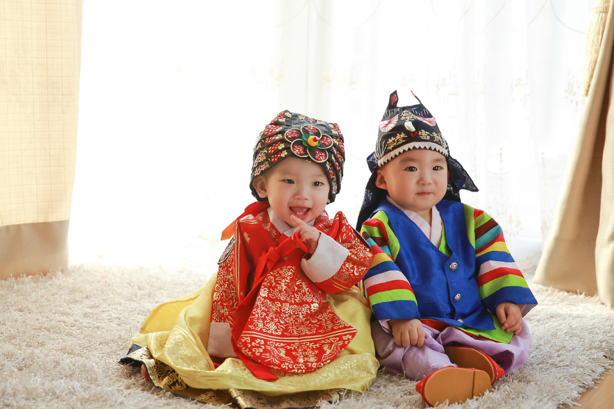 한복, 아기(출처=PIXABAY)